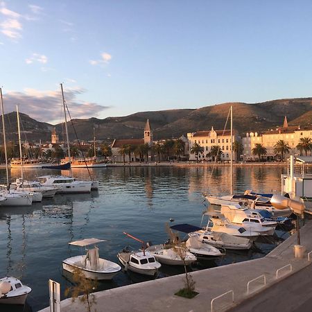 Apartments Feral Trogir Ngoại thất bức ảnh