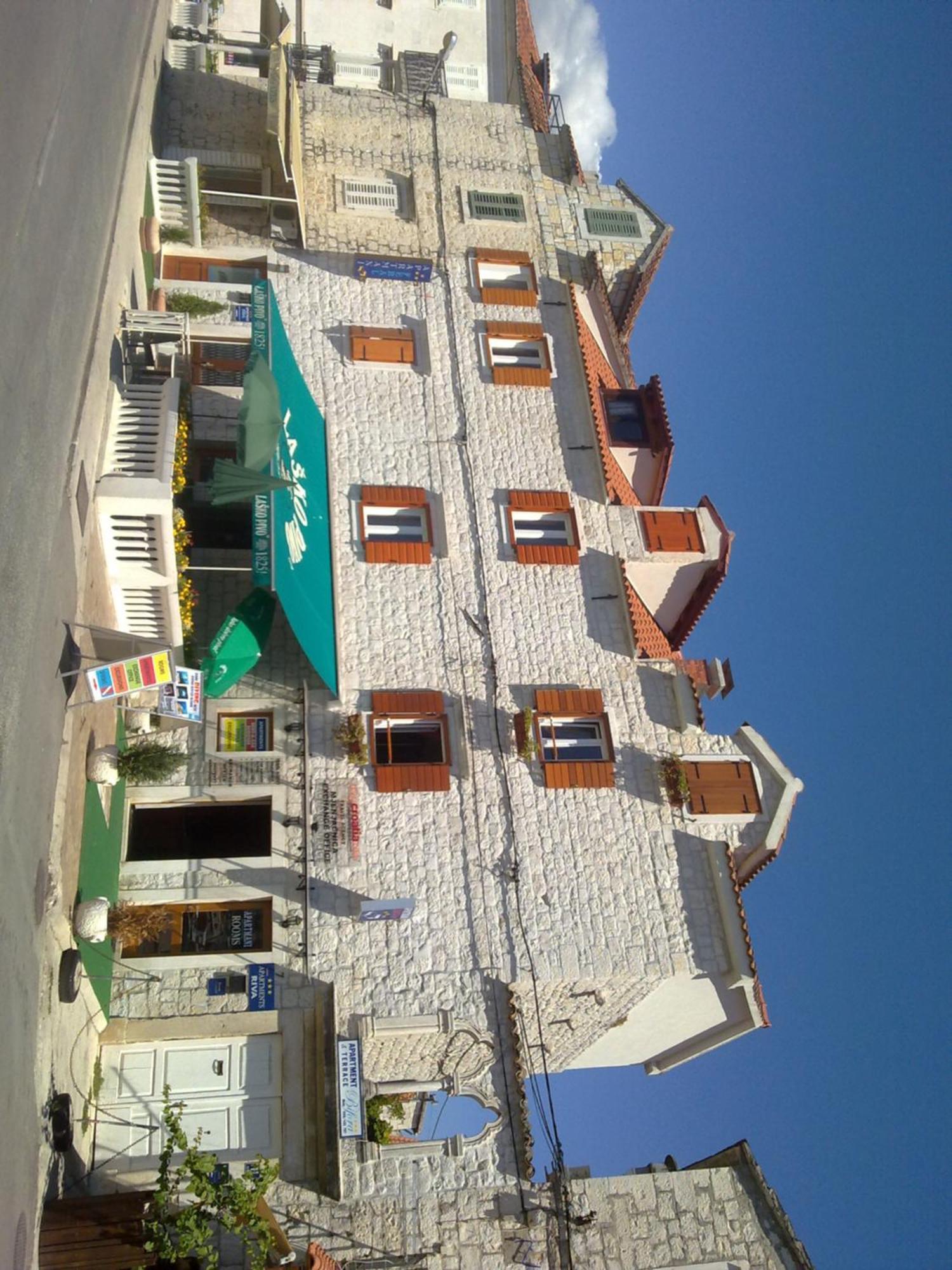 Apartments Feral Trogir Ngoại thất bức ảnh