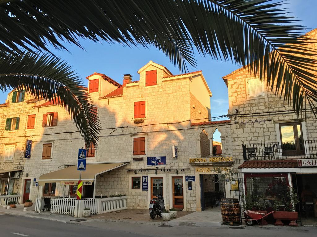 Apartments Feral Trogir Ngoại thất bức ảnh