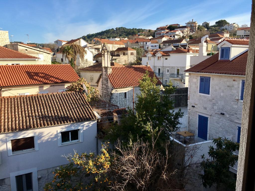 Apartments Feral Trogir Ngoại thất bức ảnh