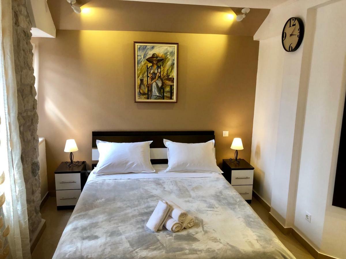 Apartments Feral Trogir Ngoại thất bức ảnh